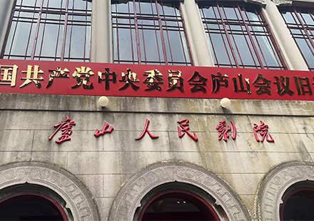 ��о������Я��ǰ�� | ��������΢��2025���ܱ����Ƚ�����������֮��