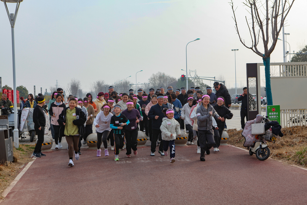 ��������΢��2025�긾Ů���˶��߽������˶�Բ������