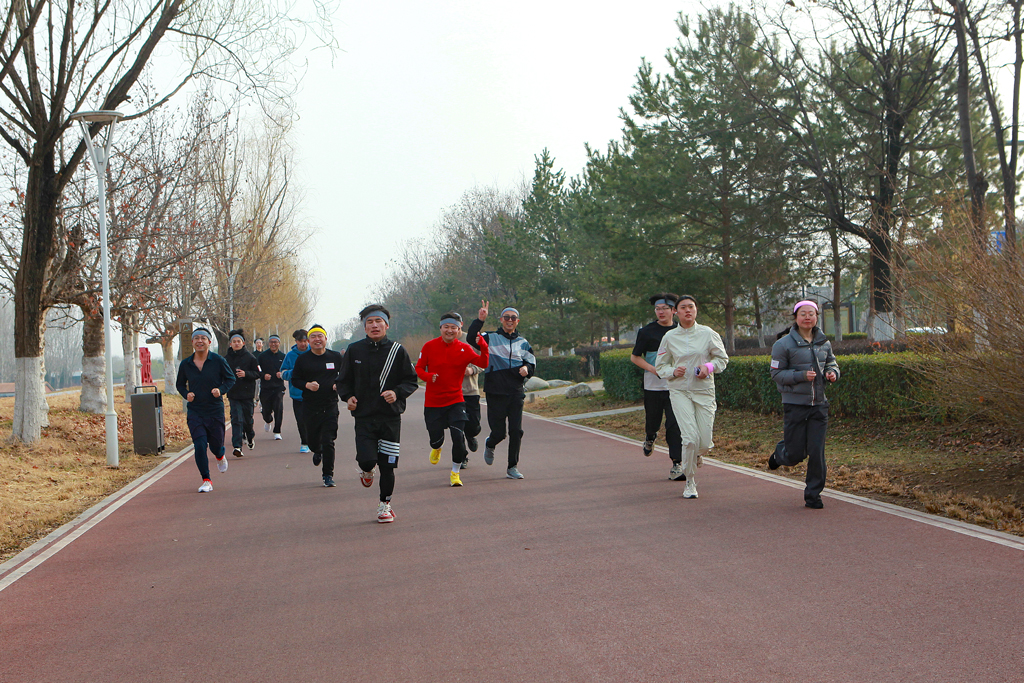 ��������΢��2025�긾Ů���˶��߽������˶�Բ������